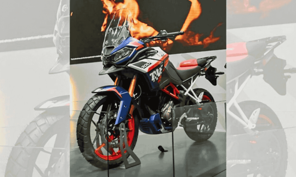 TVS Apache RTX 300:innovación y estética en su debut europeo