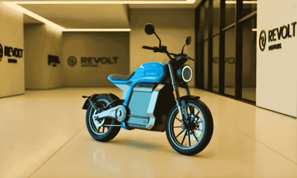 Revolt RV400 2026: moto eléctrica con autonomía superior y precio confirmado